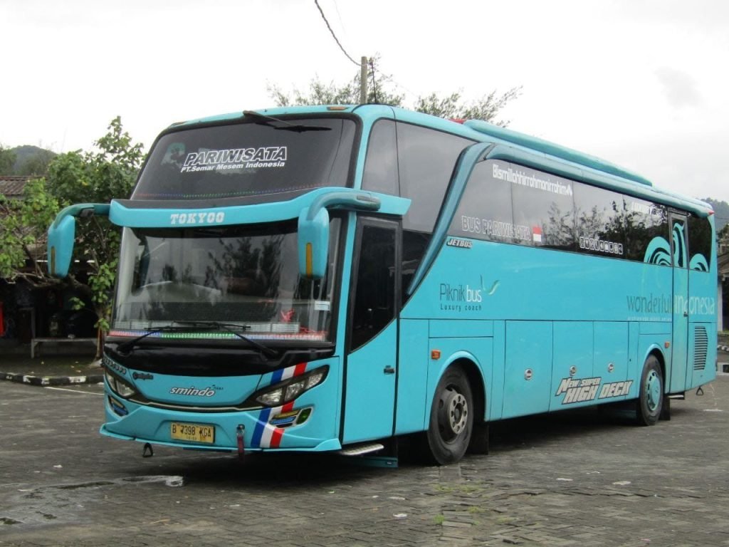 sewa bus pariwisata depok